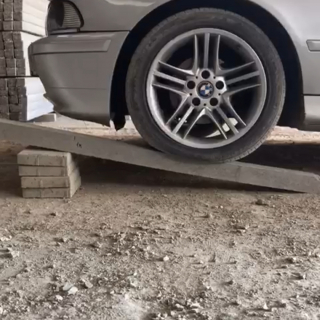 Запустили производство столбиков